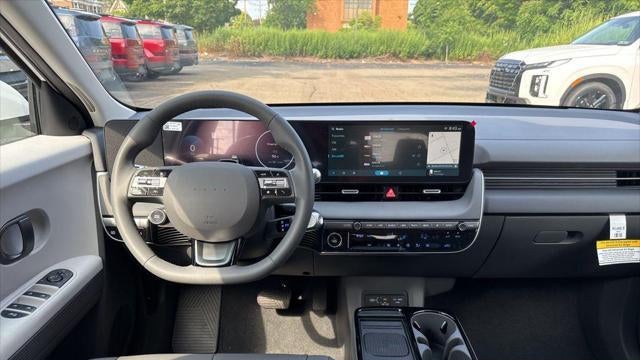 2025 Hyundai IONIQ 5 SEL