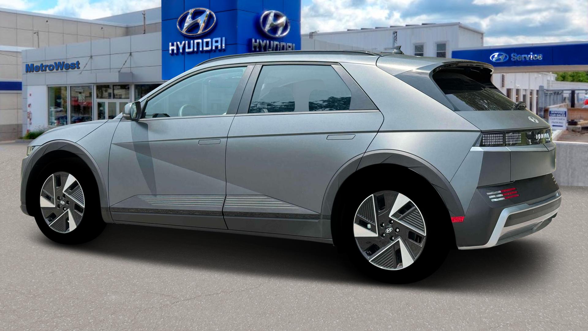 2025 Hyundai IONIQ 5 SEL