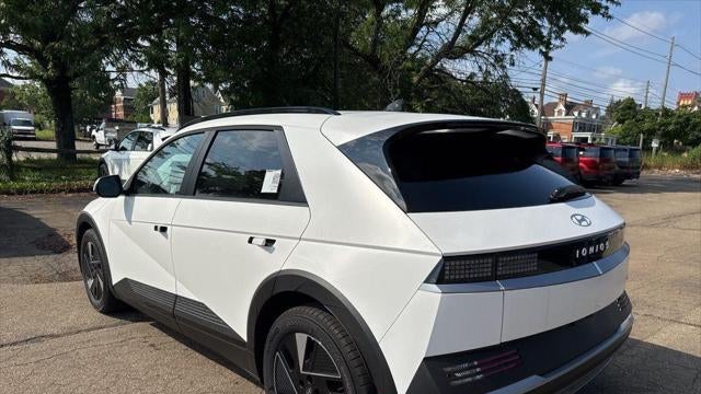 2025 Hyundai IONIQ 5 SEL
