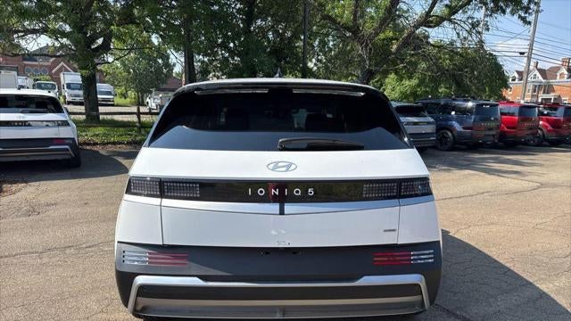 2025 Hyundai IONIQ 5 SEL