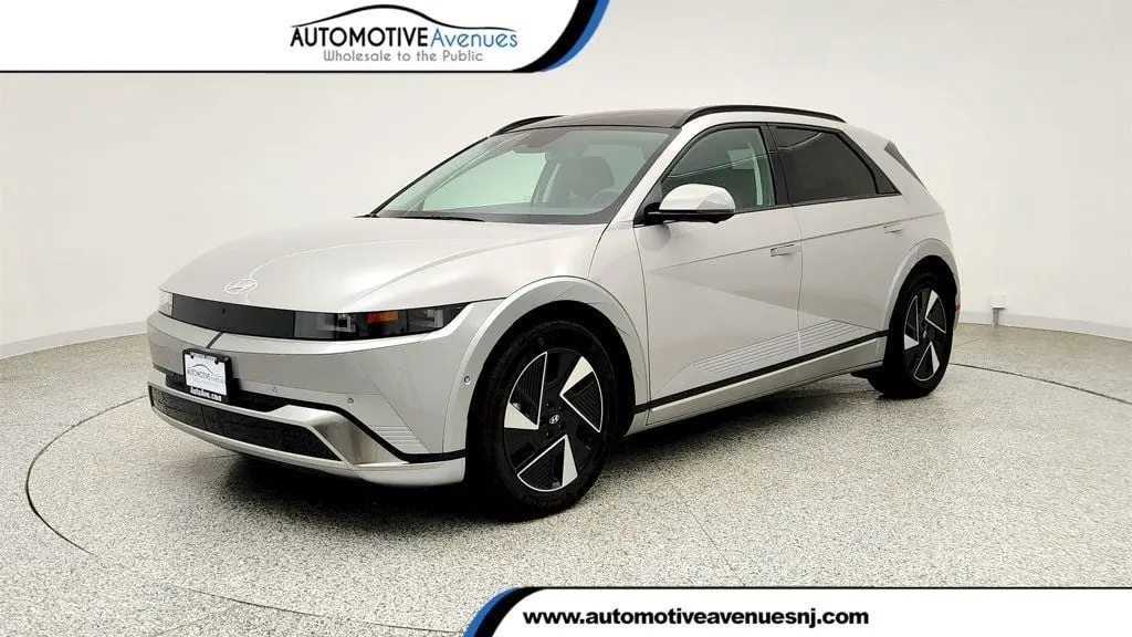 Preowned 2025 Hyundai IONIQ 5 Limited for Sale