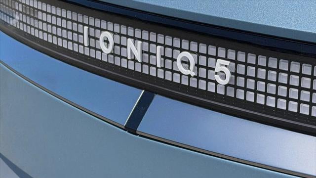 2025 Hyundai IONIQ 5 Limited