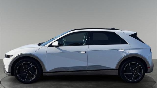 2025 Hyundai IONIQ 5 Limited