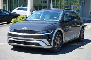 2025 Hyundai IONIQ 5 with Abyss Black Exterior