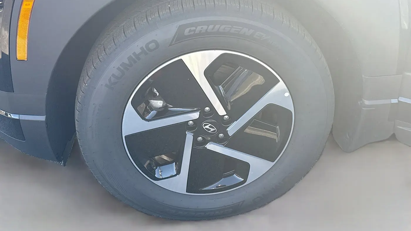 2026 Hyundai IONIQ 9 S