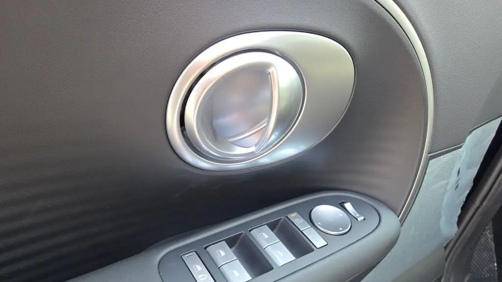 2026 Hyundai IONIQ 9 S