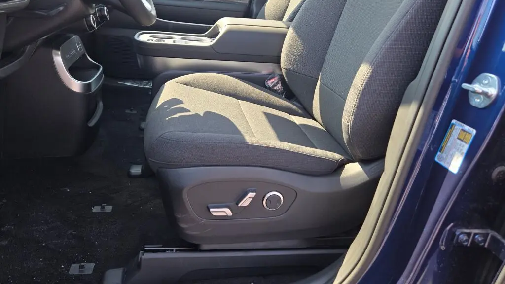 2026 Hyundai IONIQ 9 S
