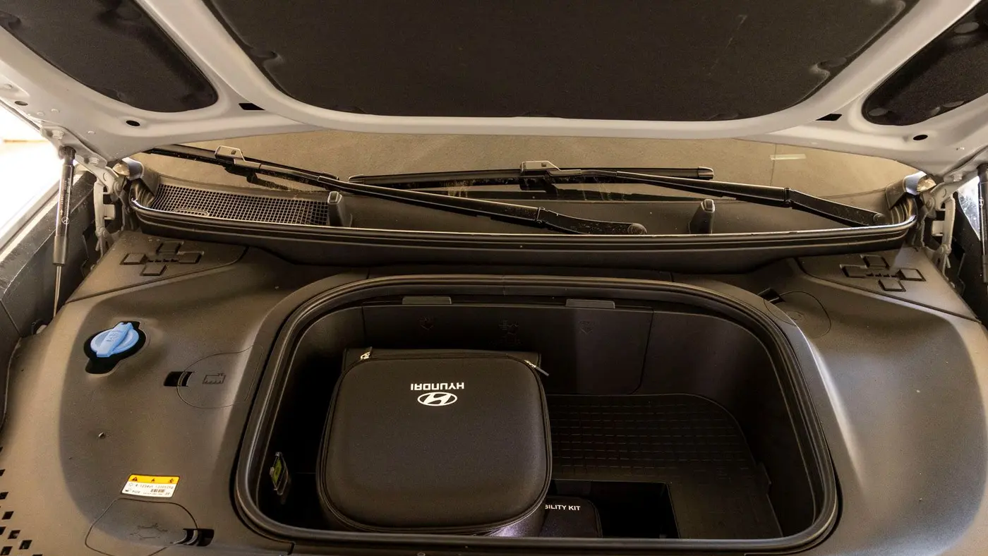 2026 Hyundai IONIQ 9 S