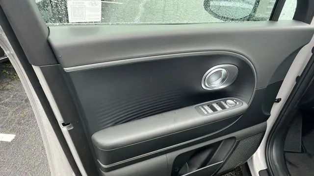 2026 Hyundai IONIQ 9 S
