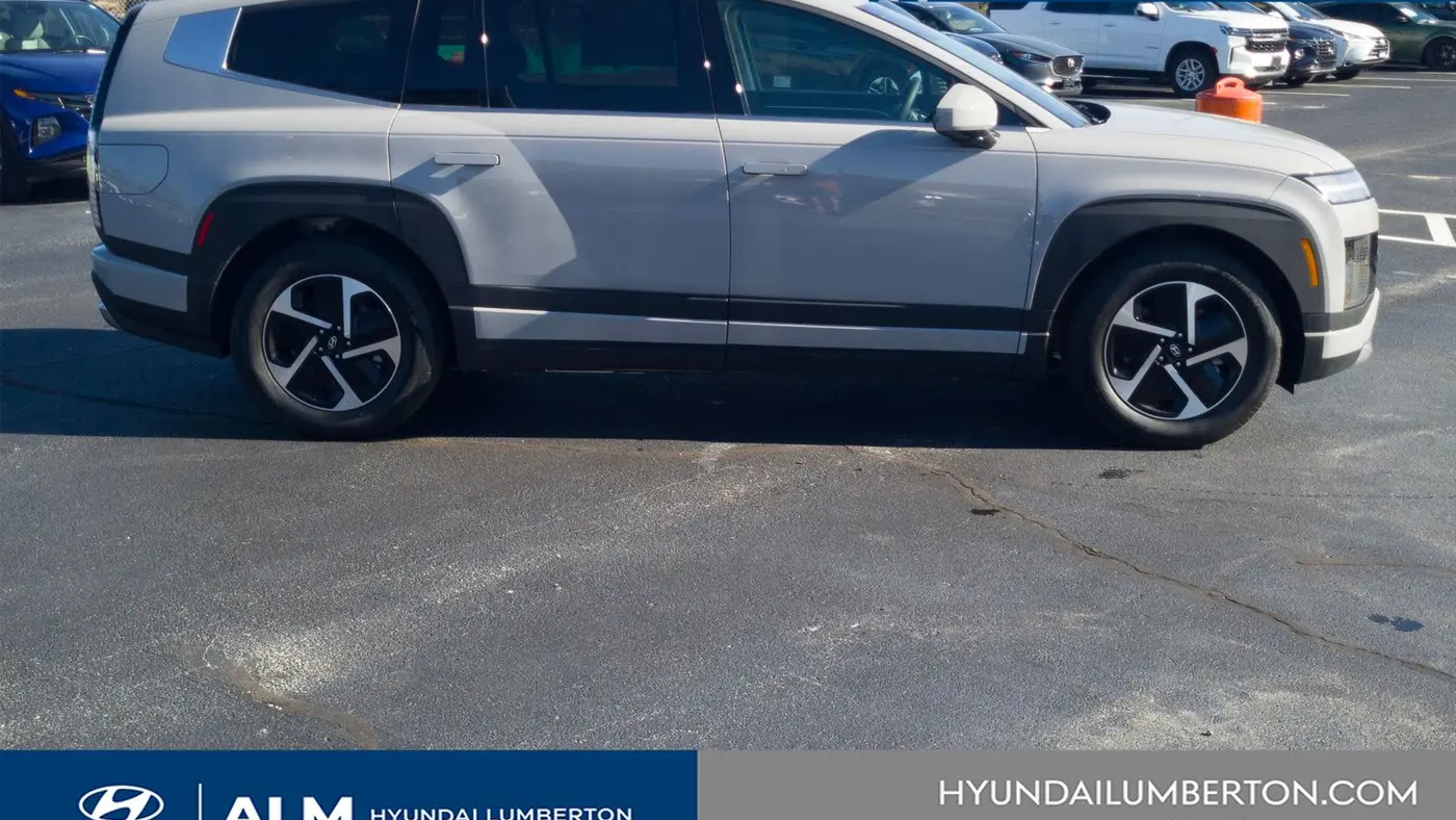 2026 Hyundai IONIQ 9 S