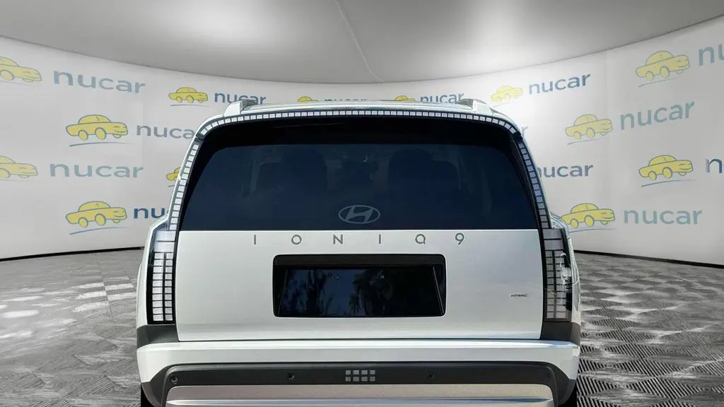 2026 Hyundai IONIQ 9 SE