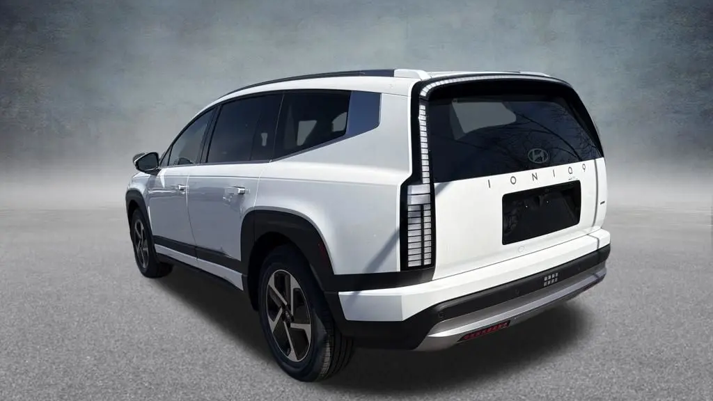 2026 Hyundai IONIQ 9 SE