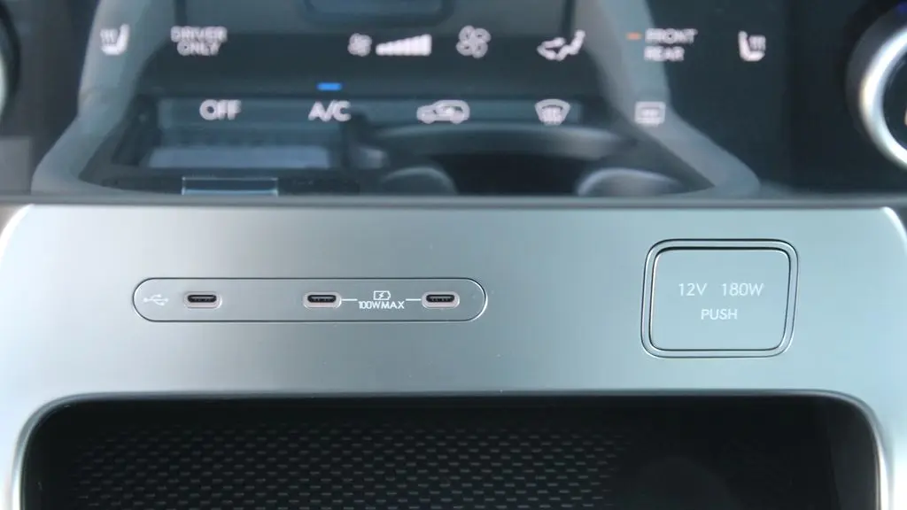 2026 Hyundai IONIQ 9 SE