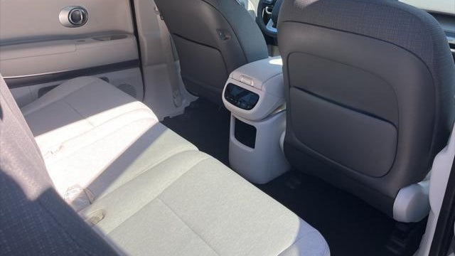 2026 Hyundai IONIQ 9 SE
