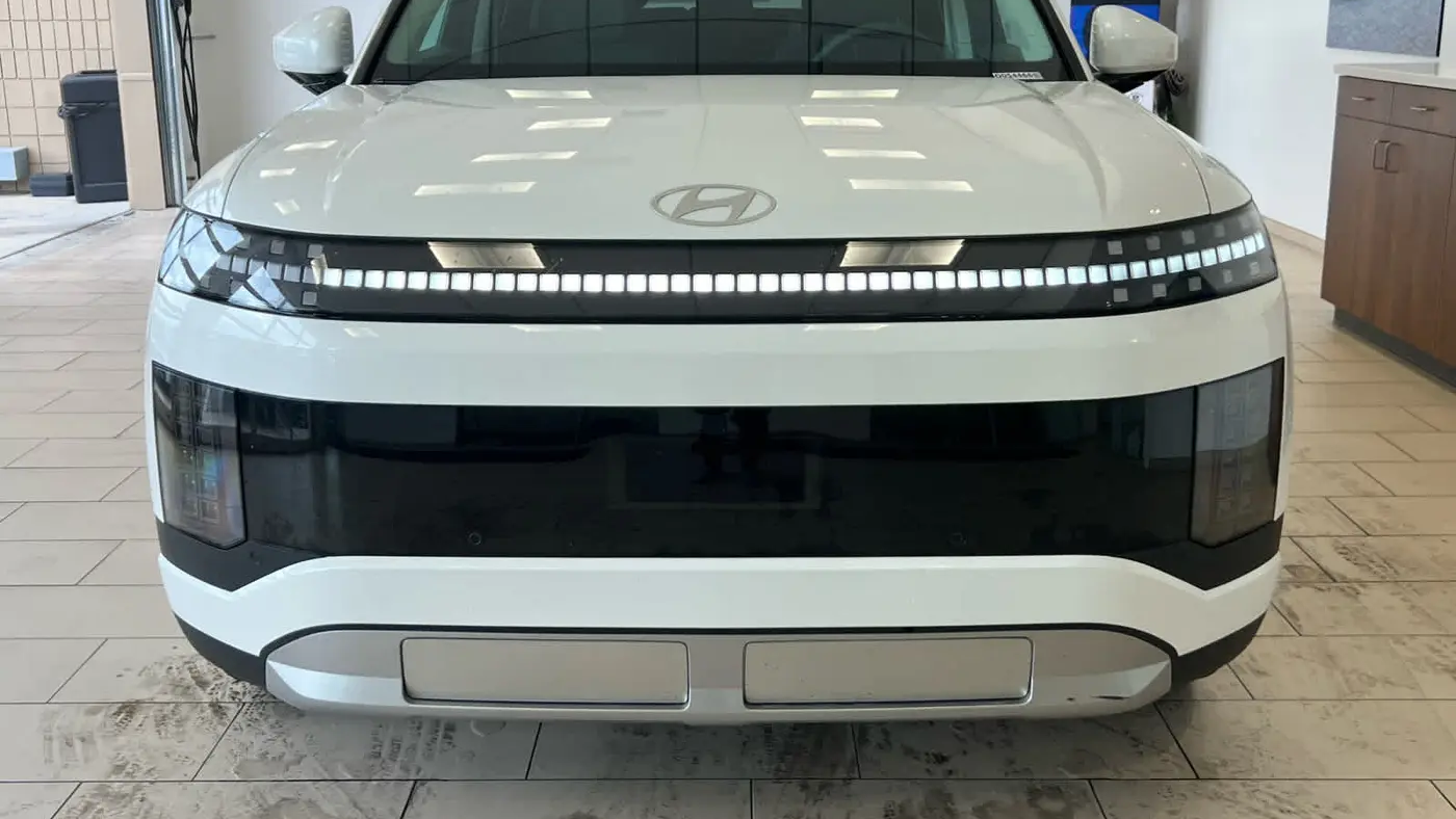 2026 Hyundai IONIQ 9 SE