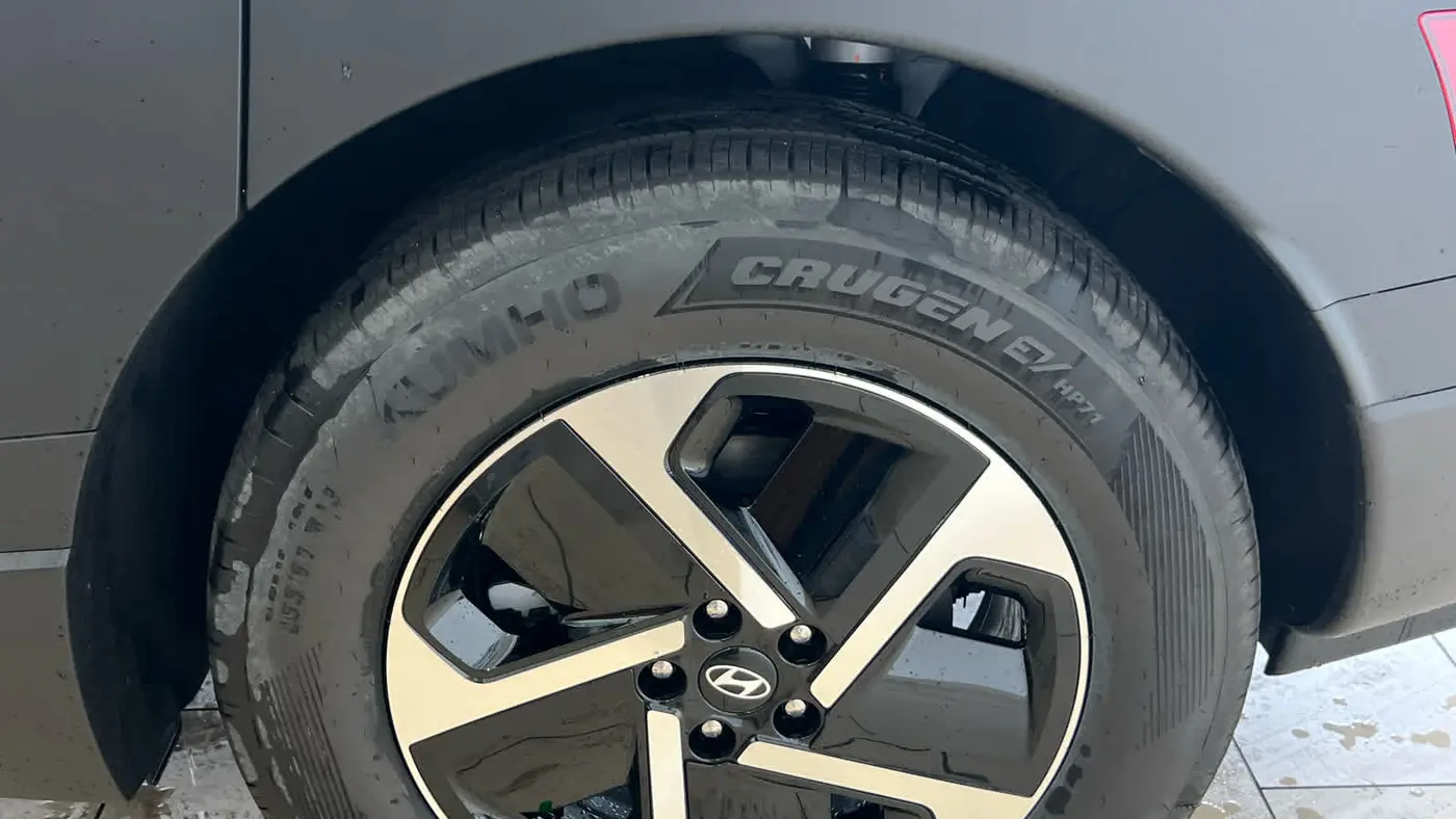 2026 Hyundai IONIQ 9 SE