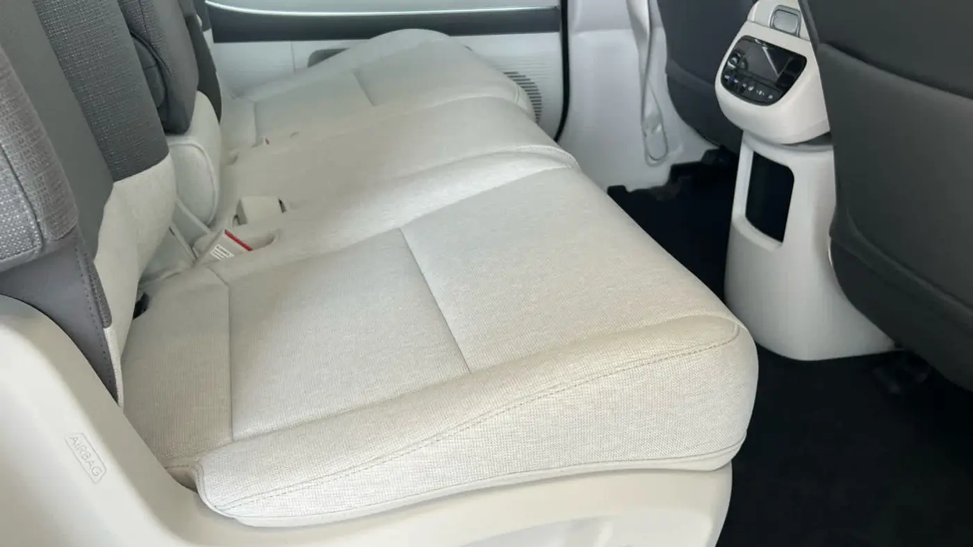 2026 Hyundai IONIQ 9 SE