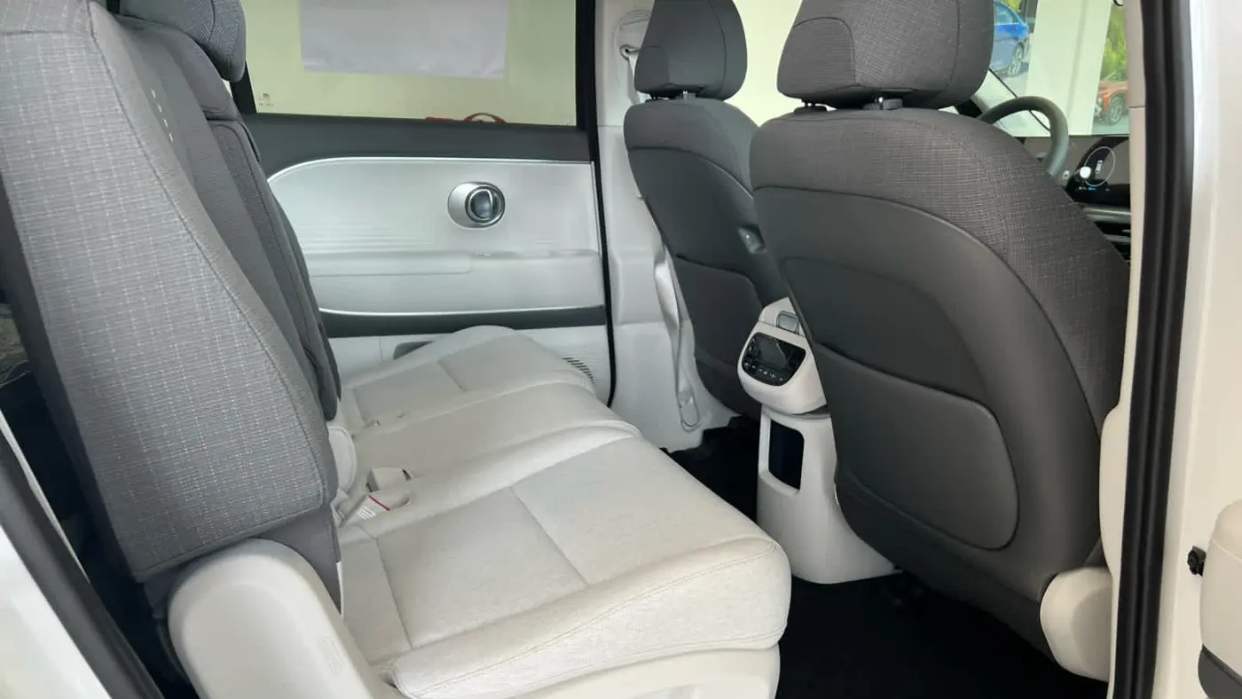 2026 Hyundai IONIQ 9 SE