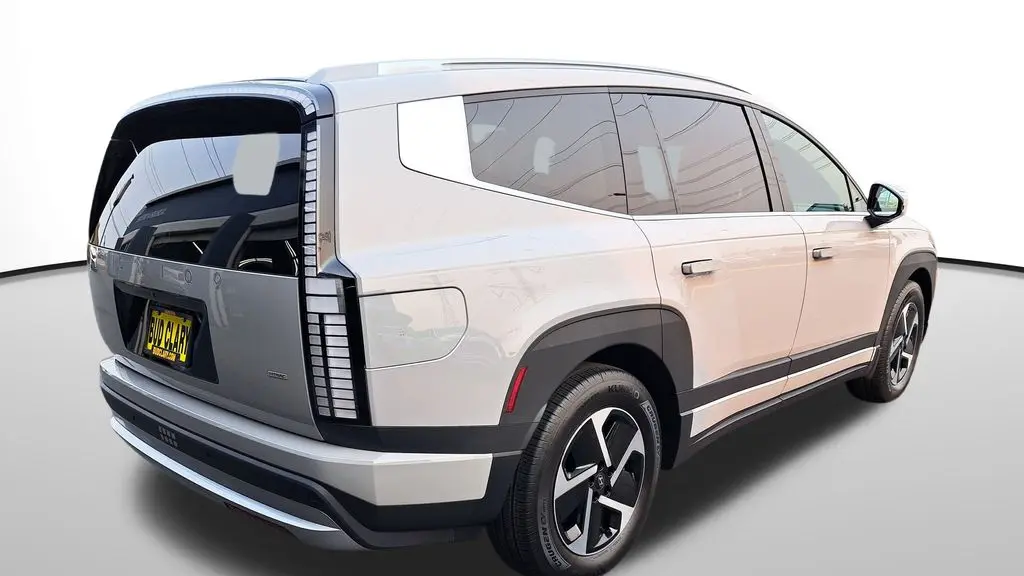 2026 Hyundai IONIQ 9 SE