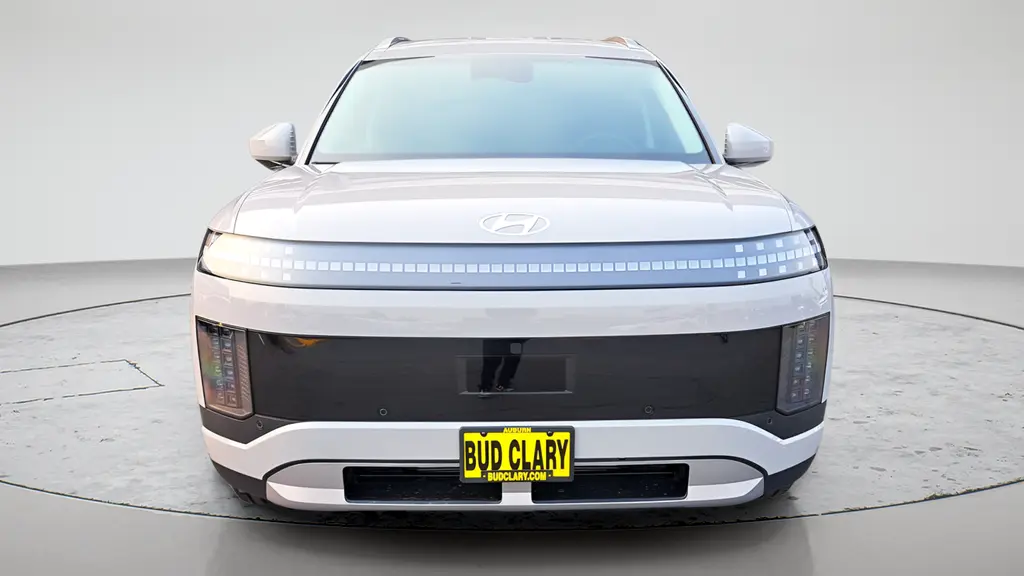 2026 Hyundai IONIQ 9 SE