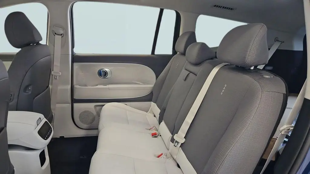 2026 Hyundai IONIQ 9 SE