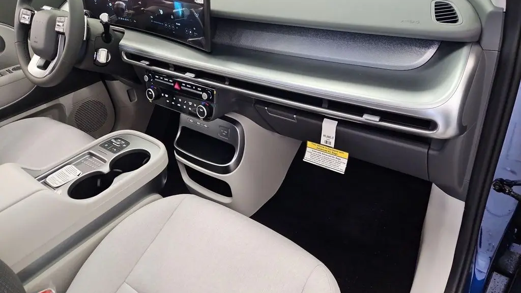 2026 Hyundai IONIQ 9 SE