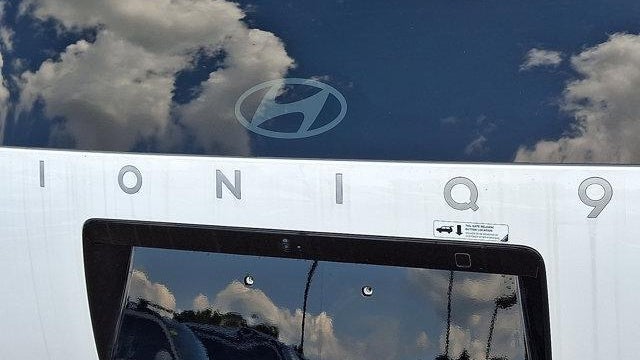 2026 Hyundai IONIQ 9 SE