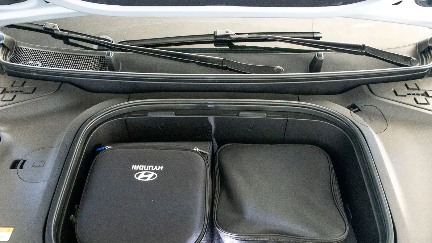 2026 Hyundai IONIQ 9 SE