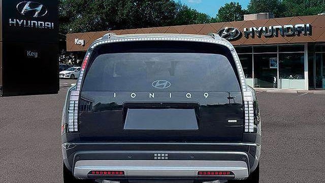 2026 Hyundai IONIQ 9 SE
