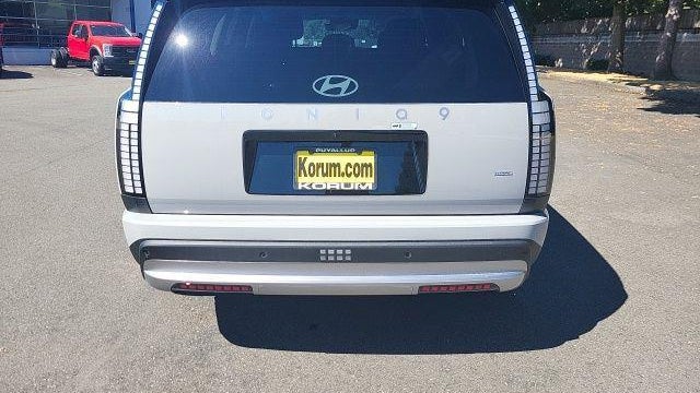 2026 Hyundai IONIQ 9 SE
