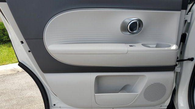 2026 Hyundai IONIQ 9 SE