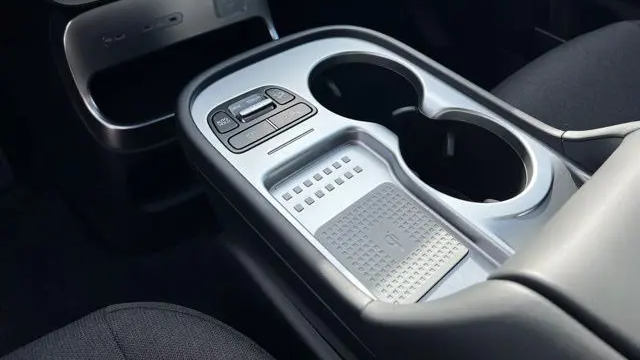 2026 Hyundai IONIQ 9 SE