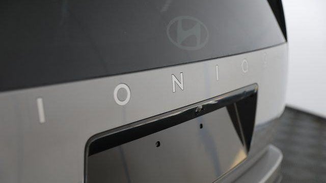 2026 Hyundai IONIQ 9 SE
