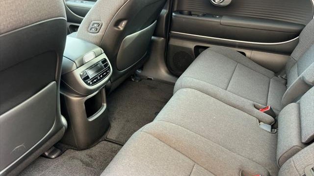 2026 Hyundai IONIQ 9 SE