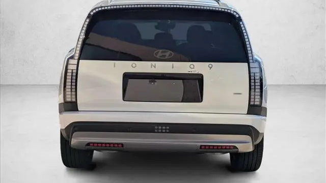2026 Hyundai IONIQ 9 SE