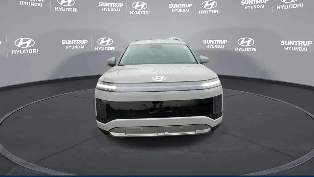 2026 Hyundai IONIQ 9 SE