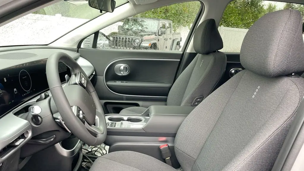 2026 Hyundai IONIQ 9 SE