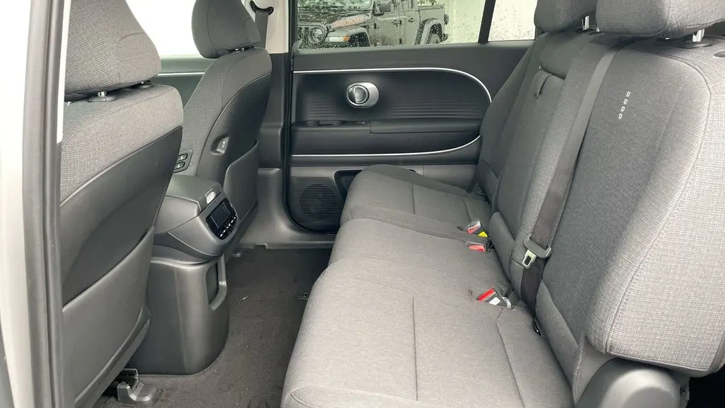 2026 Hyundai IONIQ 9 SE