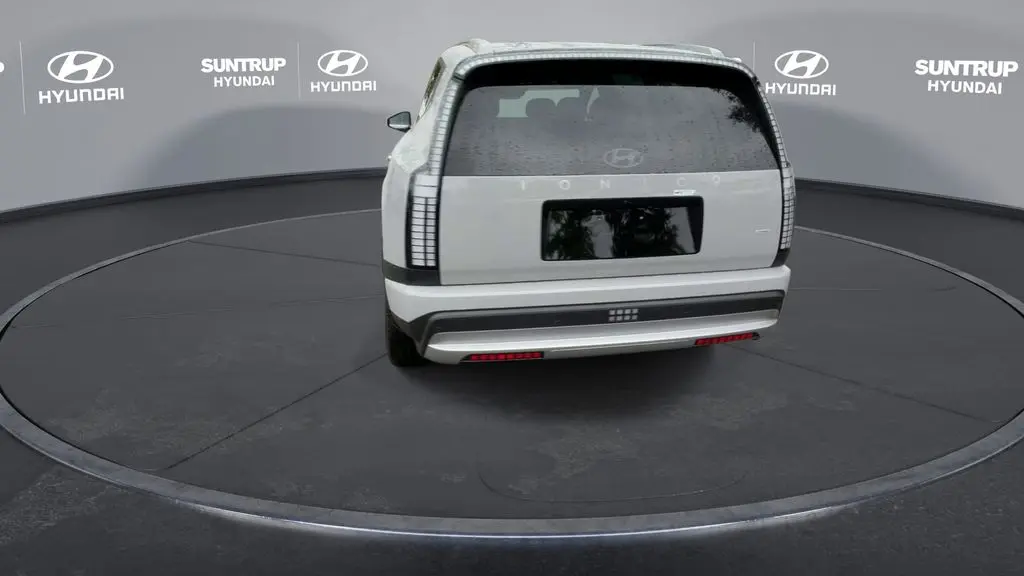 2026 Hyundai IONIQ 9 SE