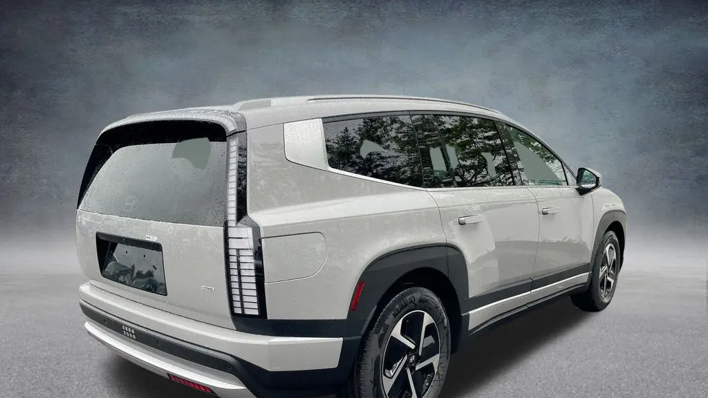 2026 Hyundai IONIQ 9 SE