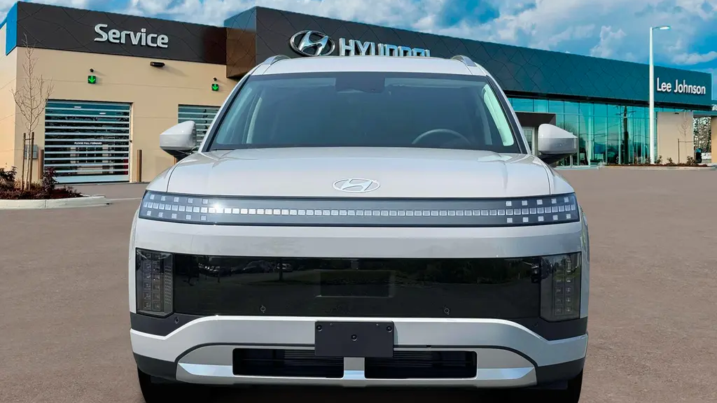 2026 Hyundai IONIQ 9 SE