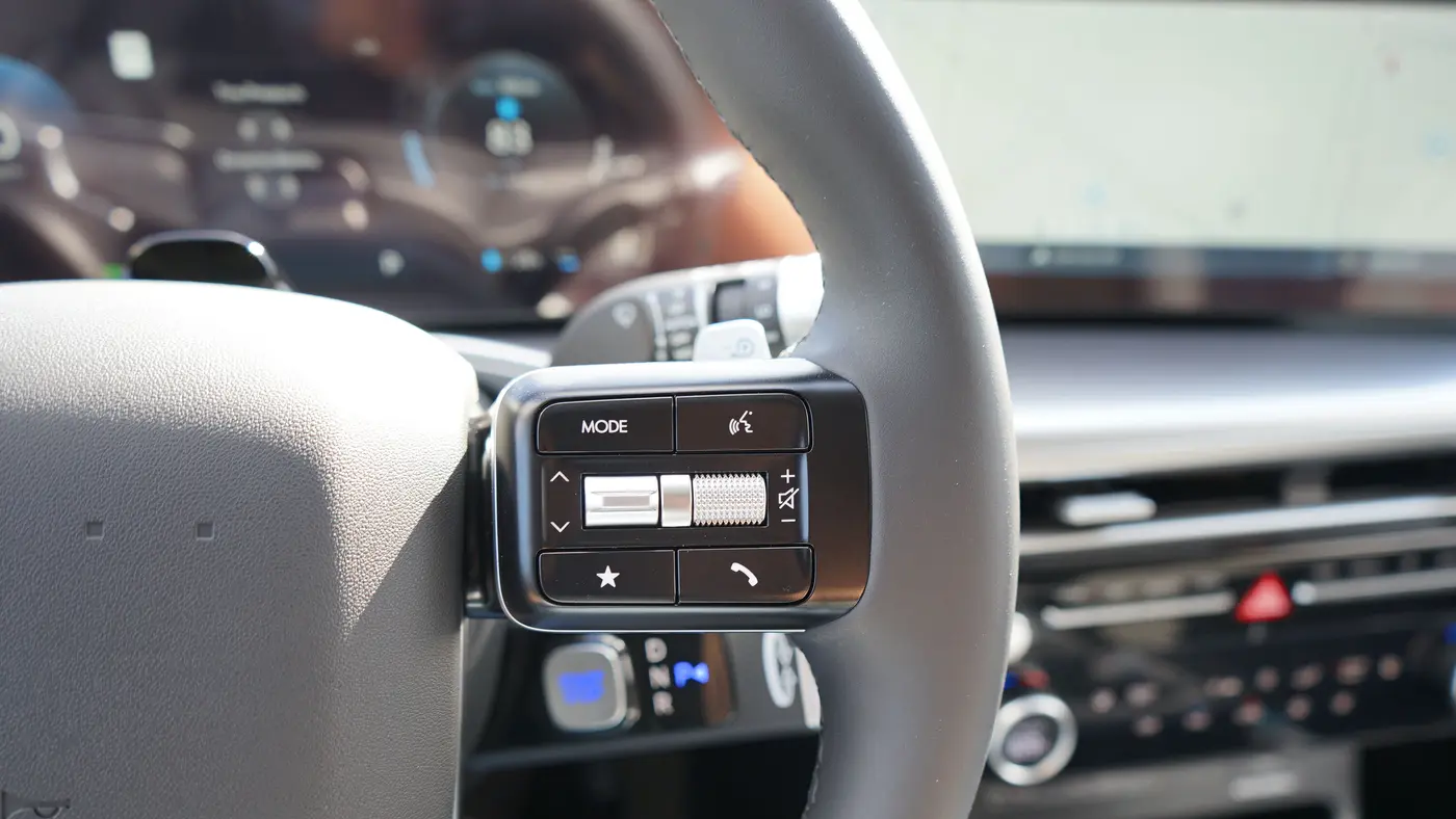 2026 Hyundai IONIQ 9 SE