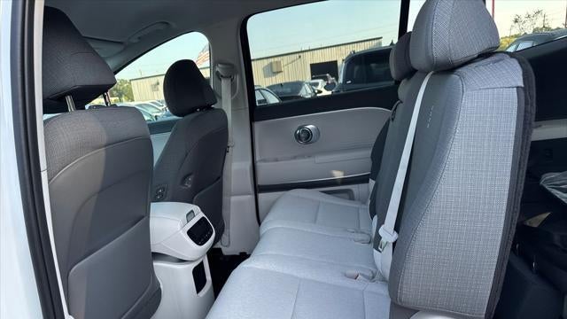 2026 Hyundai IONIQ 9 SE