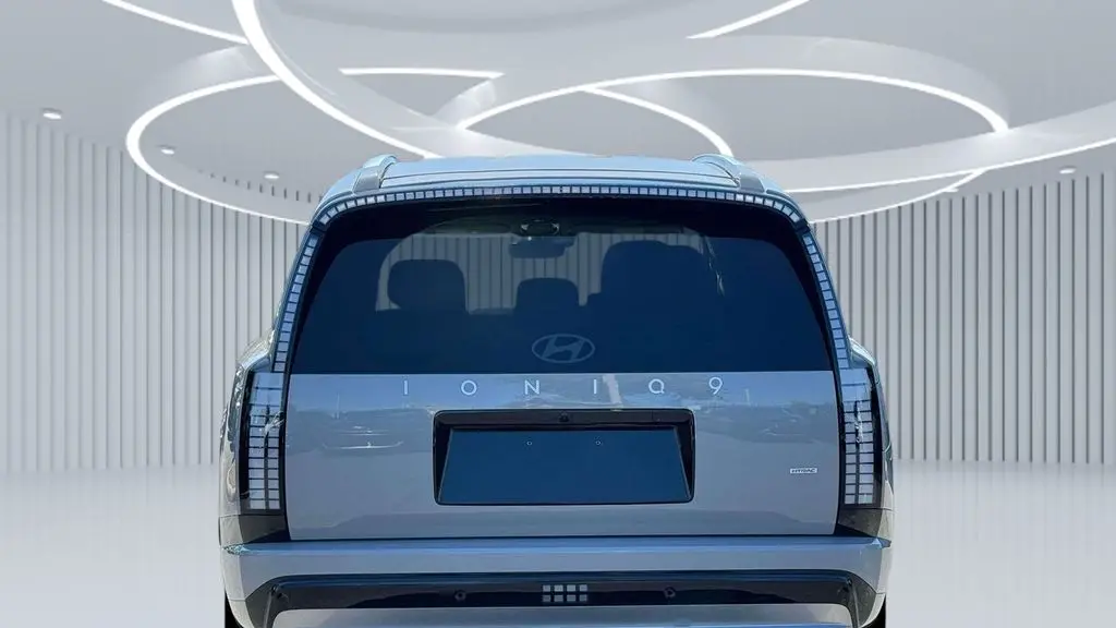 2026 Hyundai IONIQ 9 SEL