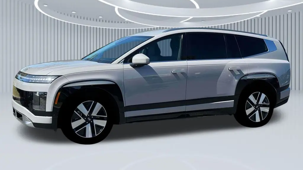 2026 Hyundai IONIQ 9 SEL
