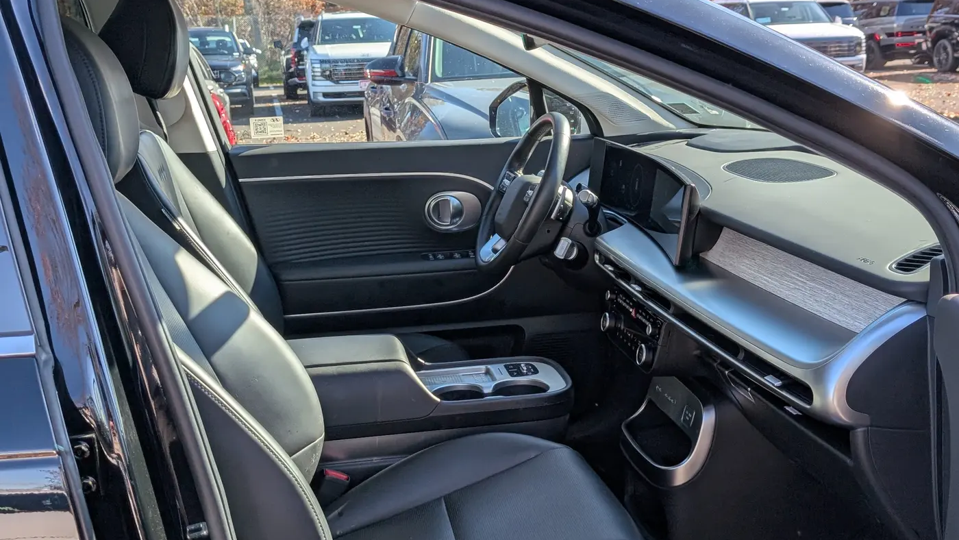 2026 Hyundai IONIQ 9 SEL