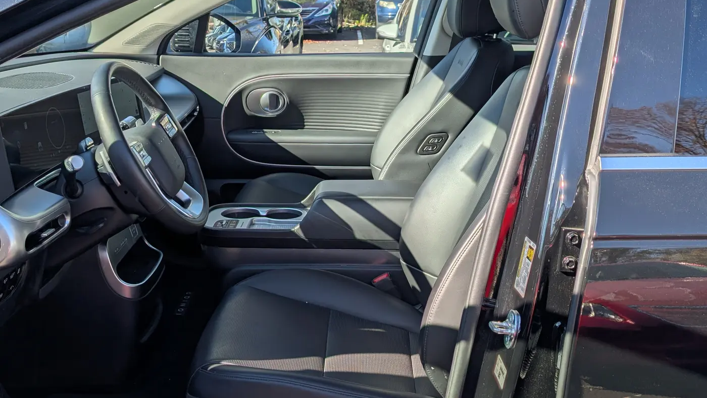 2026 Hyundai IONIQ 9 SEL