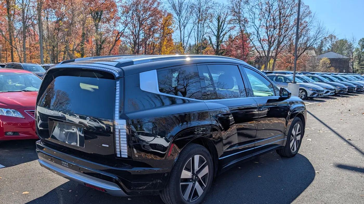 2026 Hyundai IONIQ 9 SEL