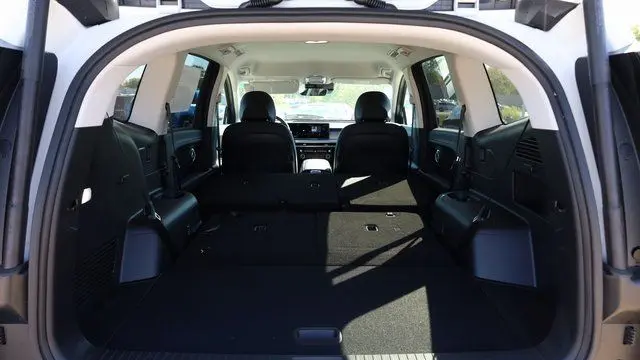 2026 Hyundai IONIQ 9 SEL