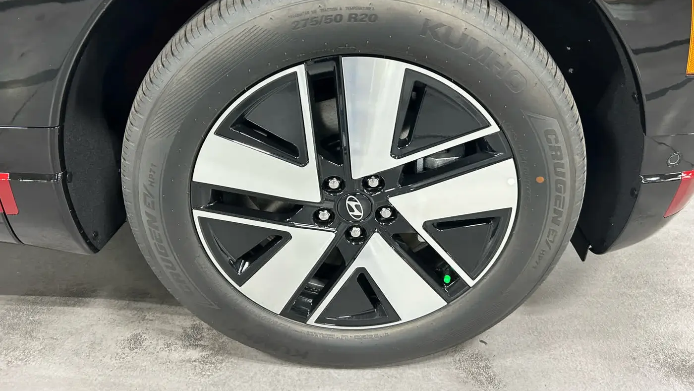 2026 Hyundai IONIQ 9 SEL